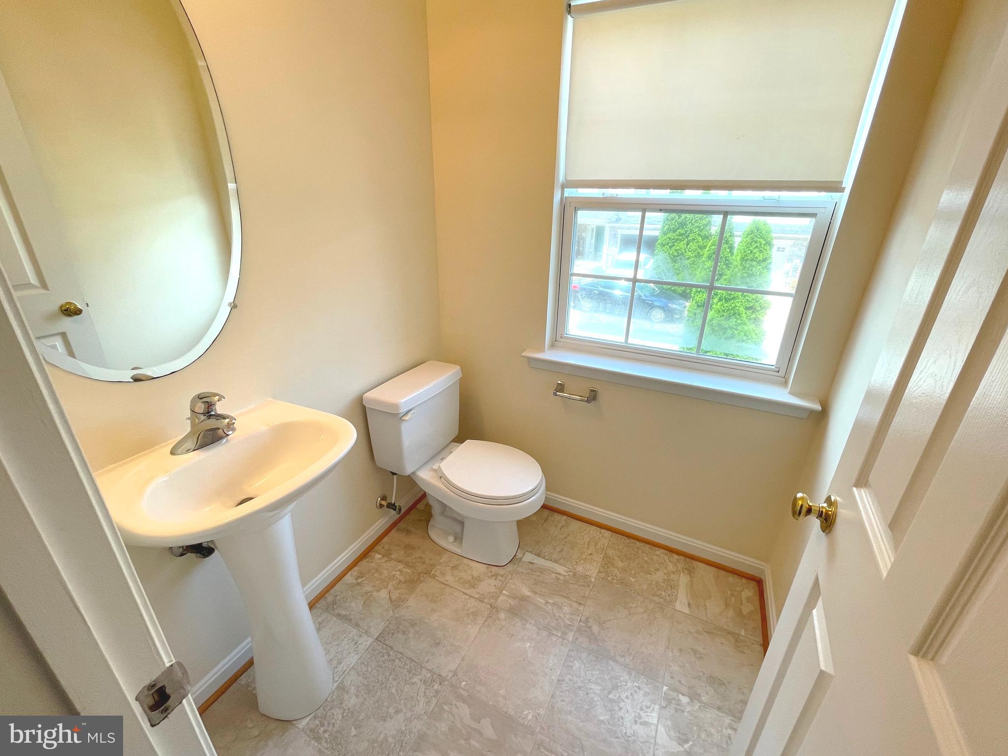 MAZEL - Residential Lease