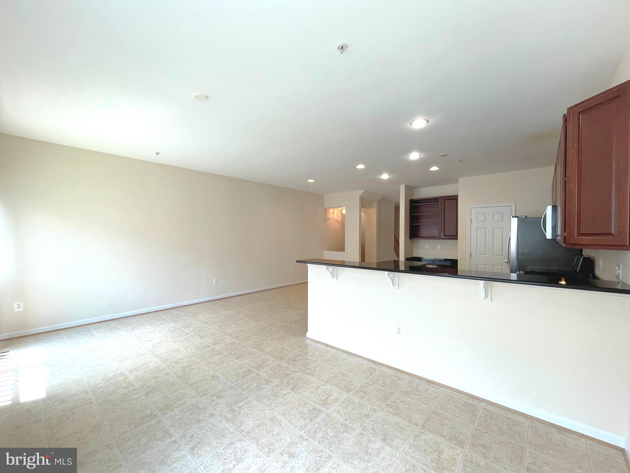 MAZEL - Residential Lease