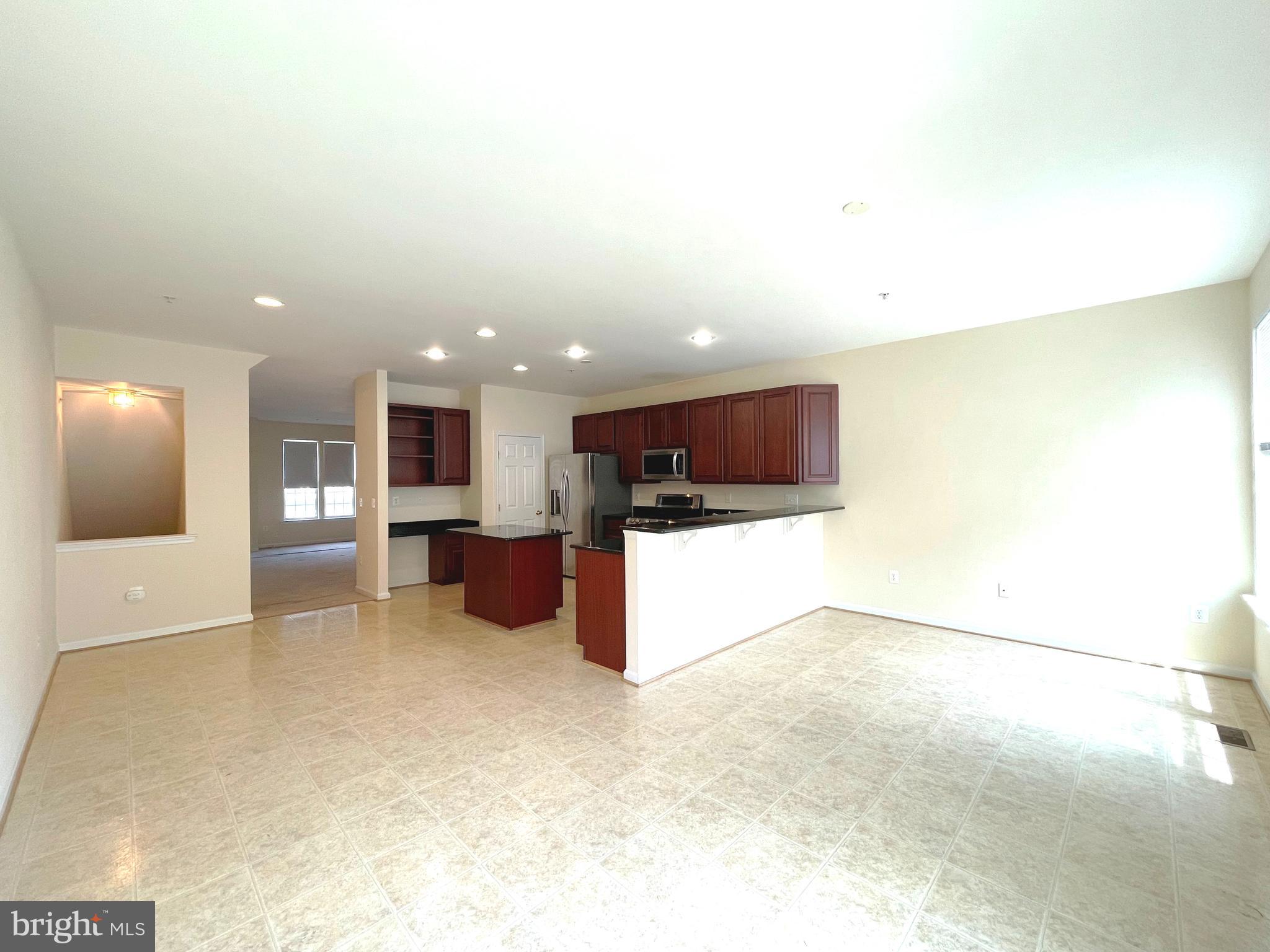 MAZEL - Residential Lease