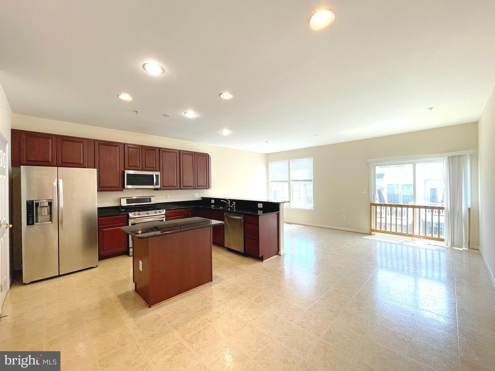 MAZEL - Residential Lease