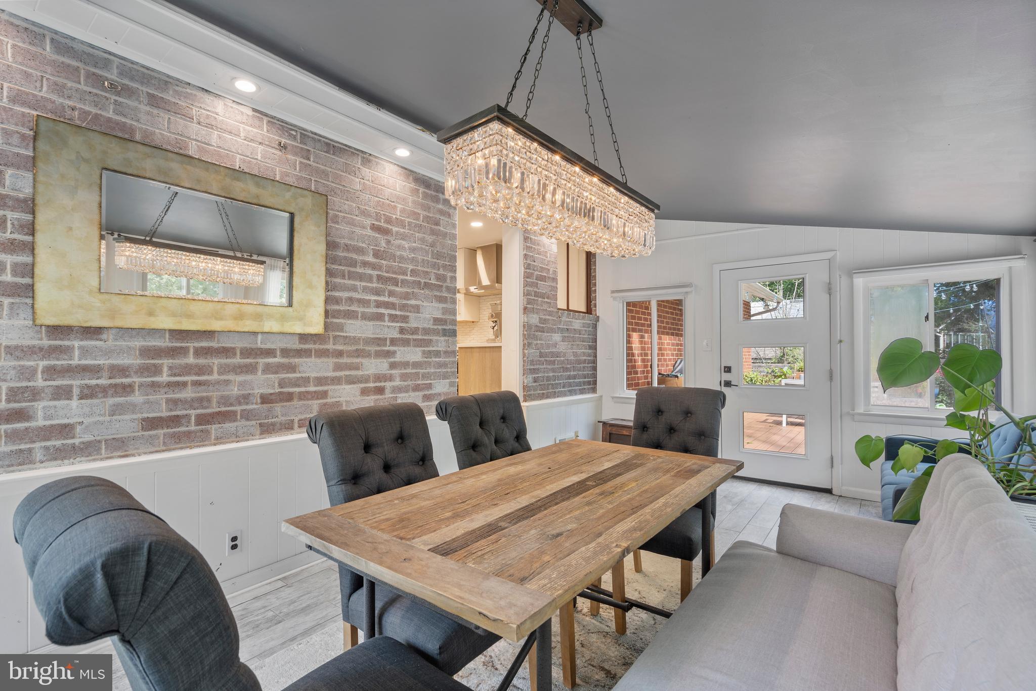 SEMINARY VALLEY - Residential