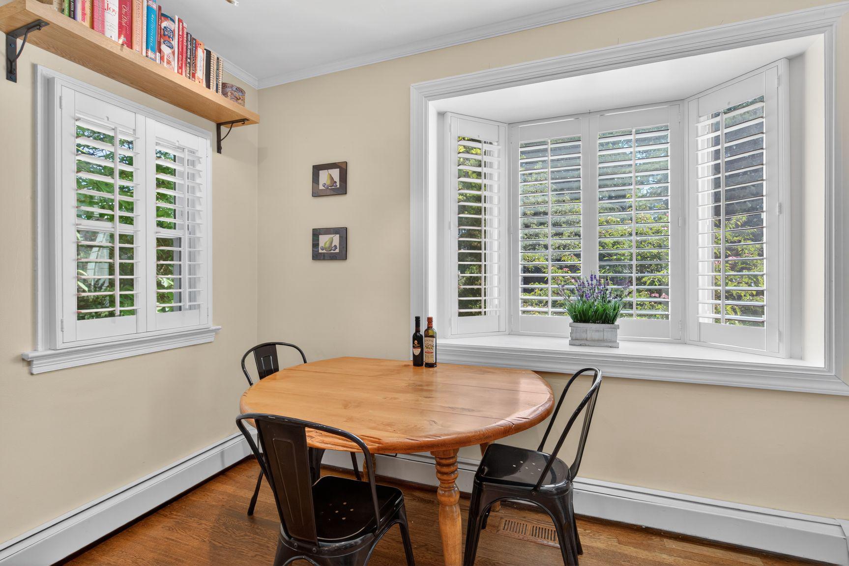 PINECREST - Residential