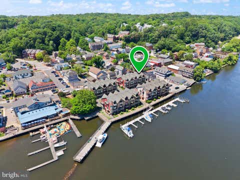 Condo For Sale - 231 Mill Street<br/> OCCOQUAN, VA 22125