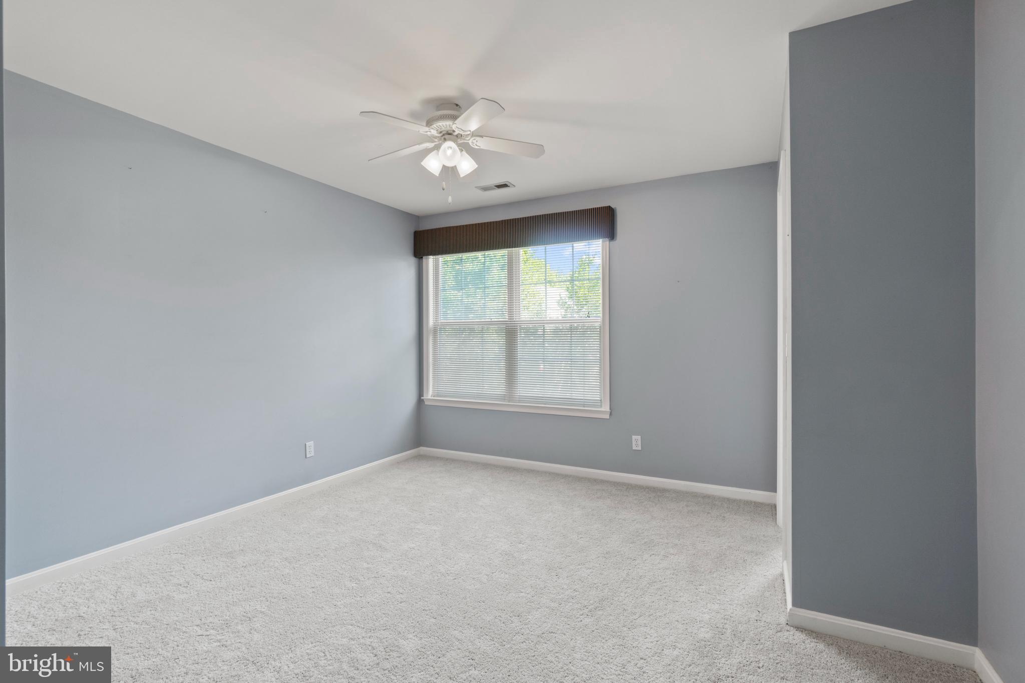 AUTUMN RIDGE - Residential