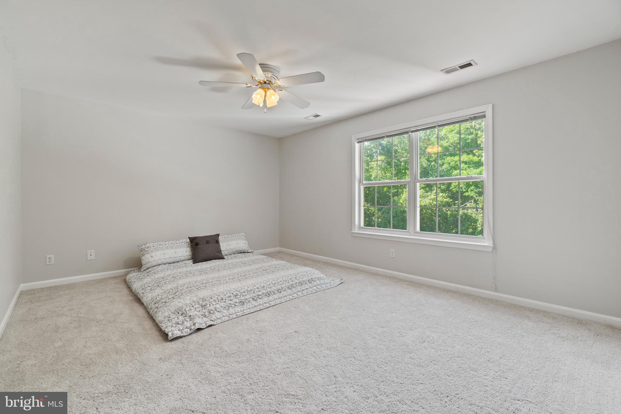 AUTUMN RIDGE - Residential