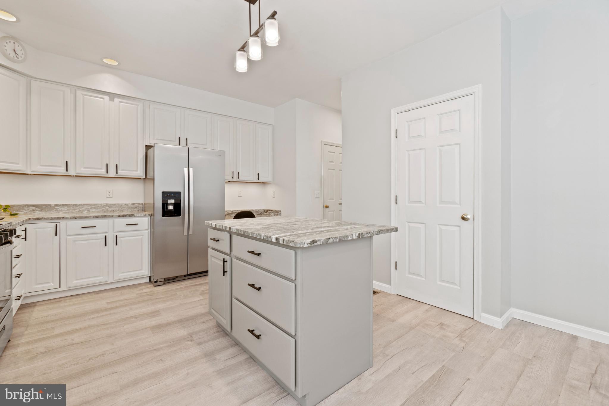 AUTUMN RIDGE - Residential