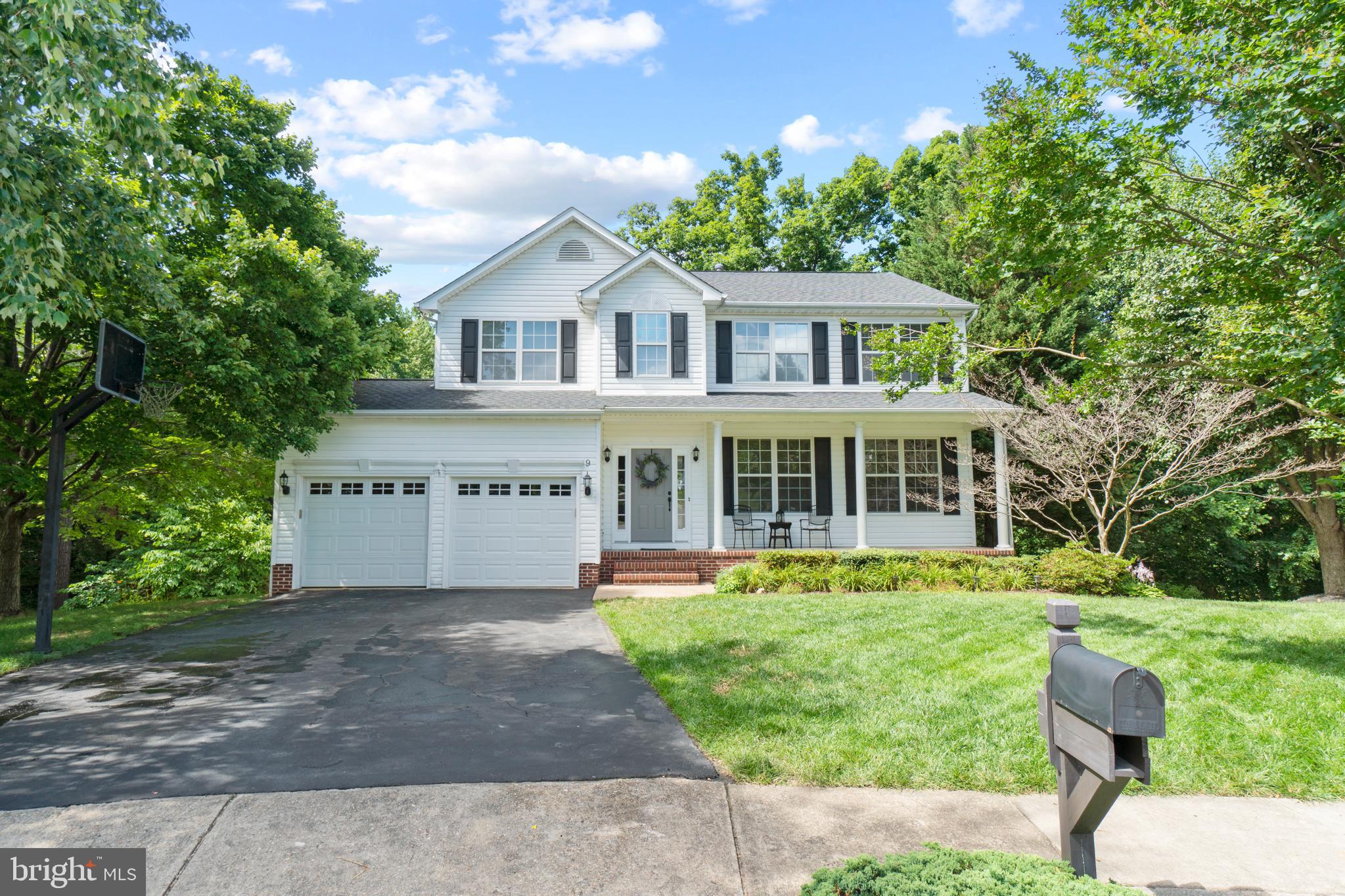 AUTUMN RIDGE - Residential