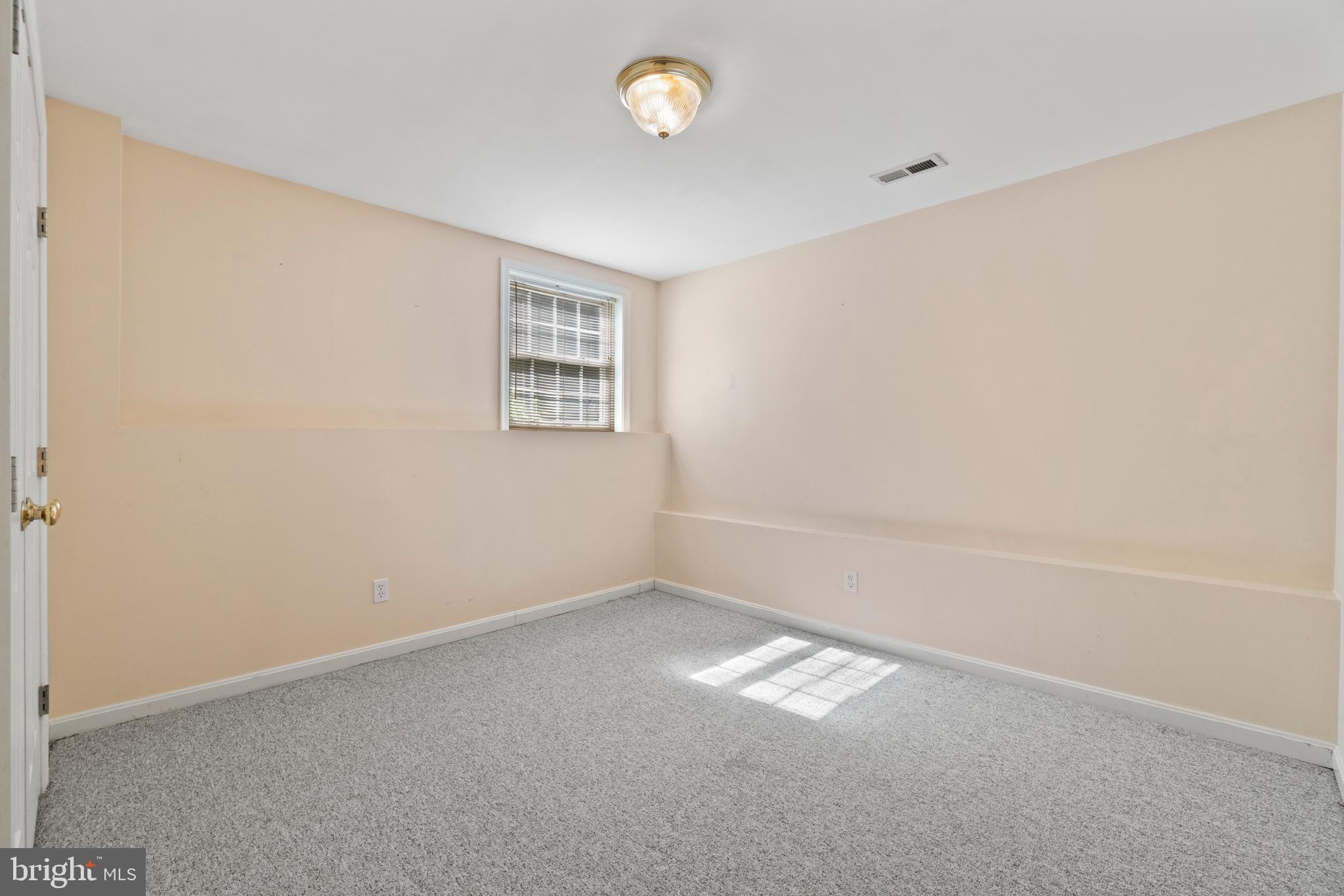 AUTUMN RIDGE - Residential