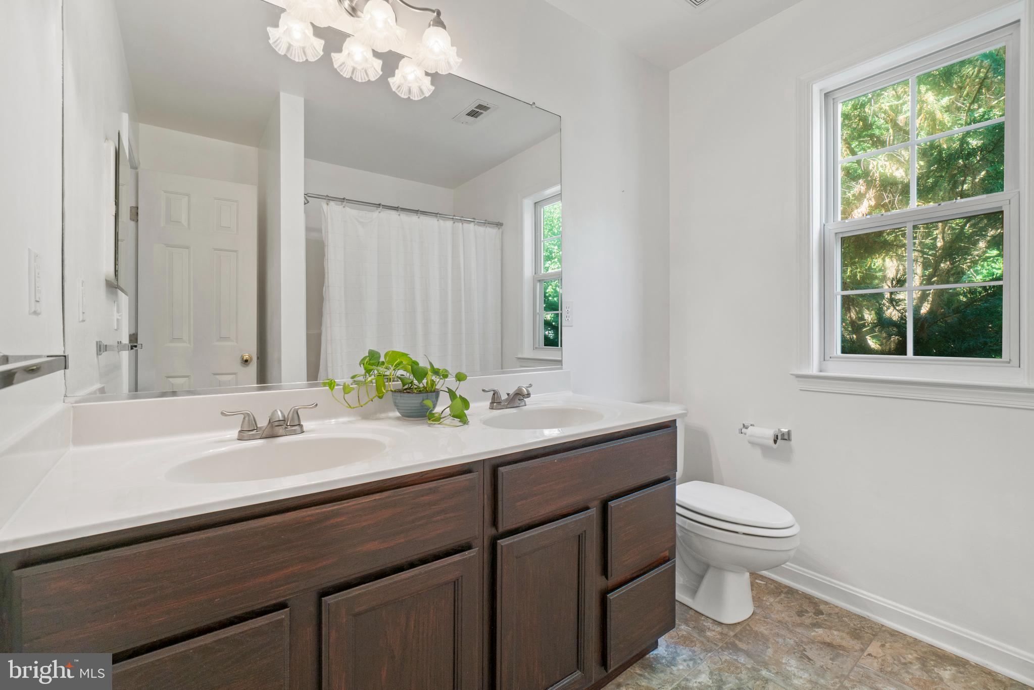 AUTUMN RIDGE - Residential