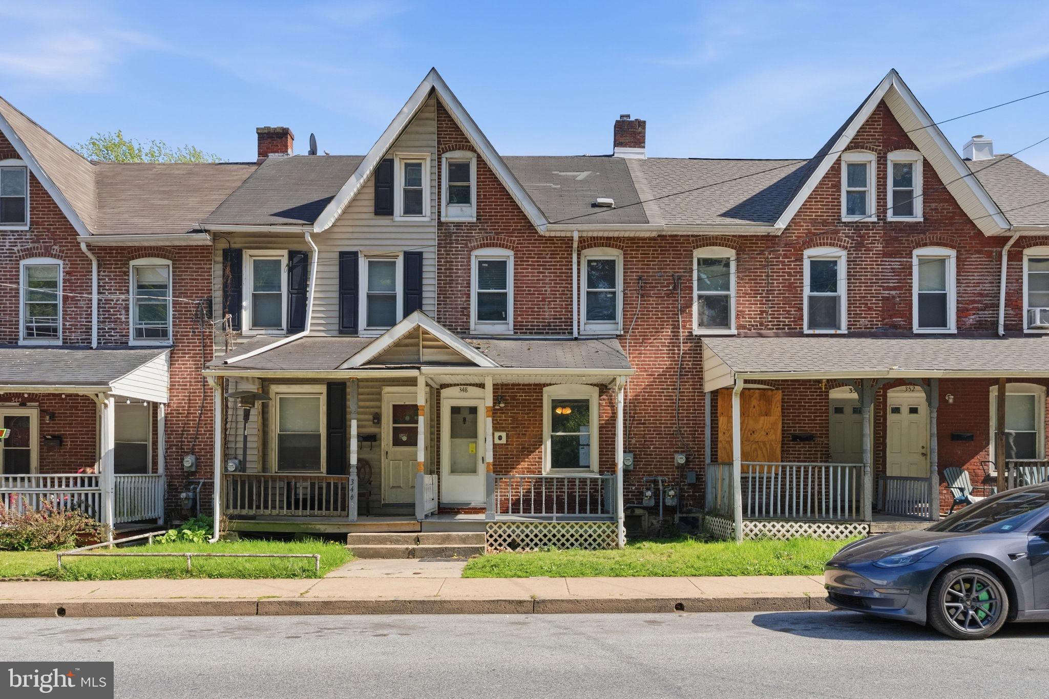 VALLEY CROSSING - Residential