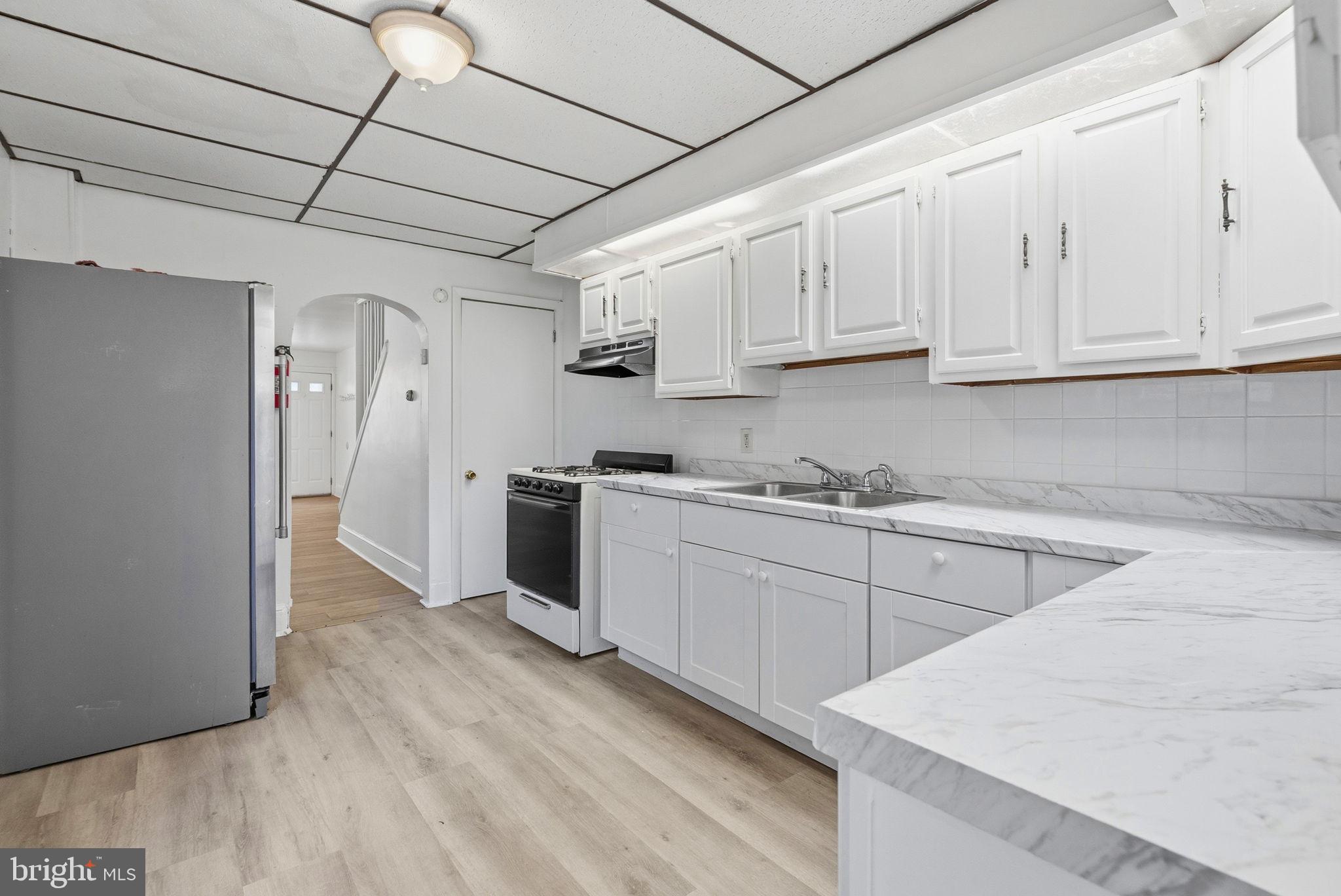 VALLEY CROSSING - Residential