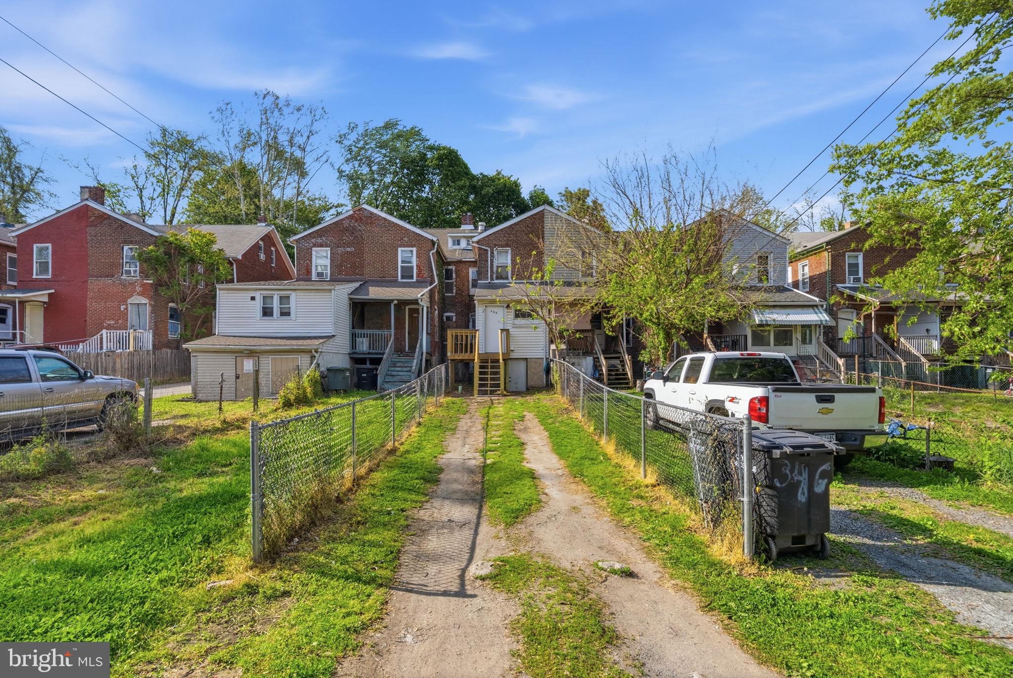 VALLEY CROSSING - Residential