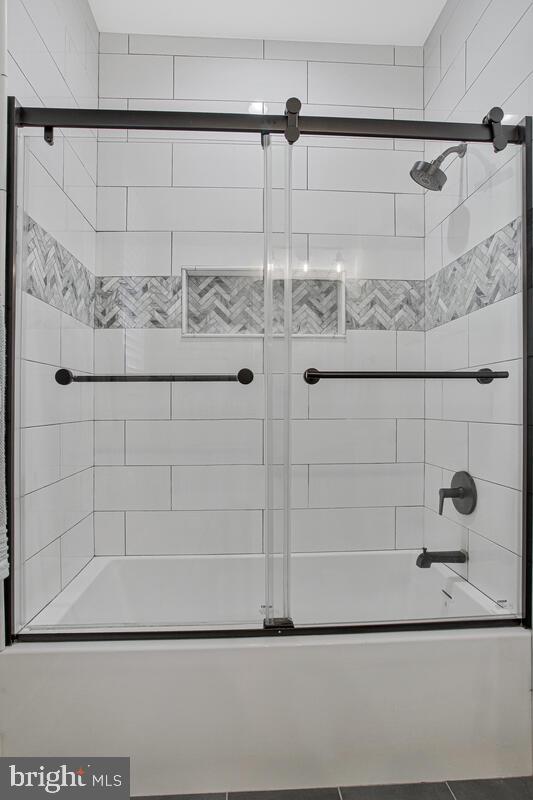 GLEBE HEIGHTS - Residential