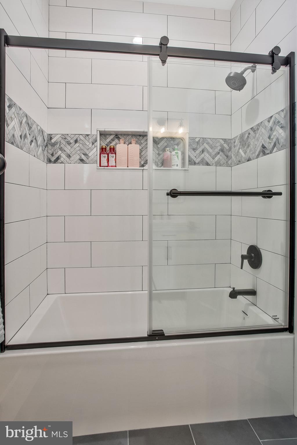 GLEBE HEIGHTS - Residential