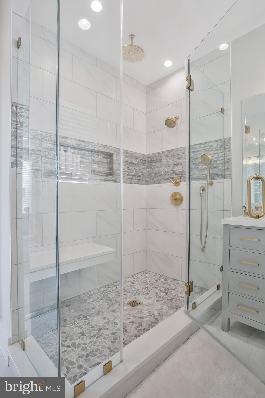 GLEBE HEIGHTS - Residential