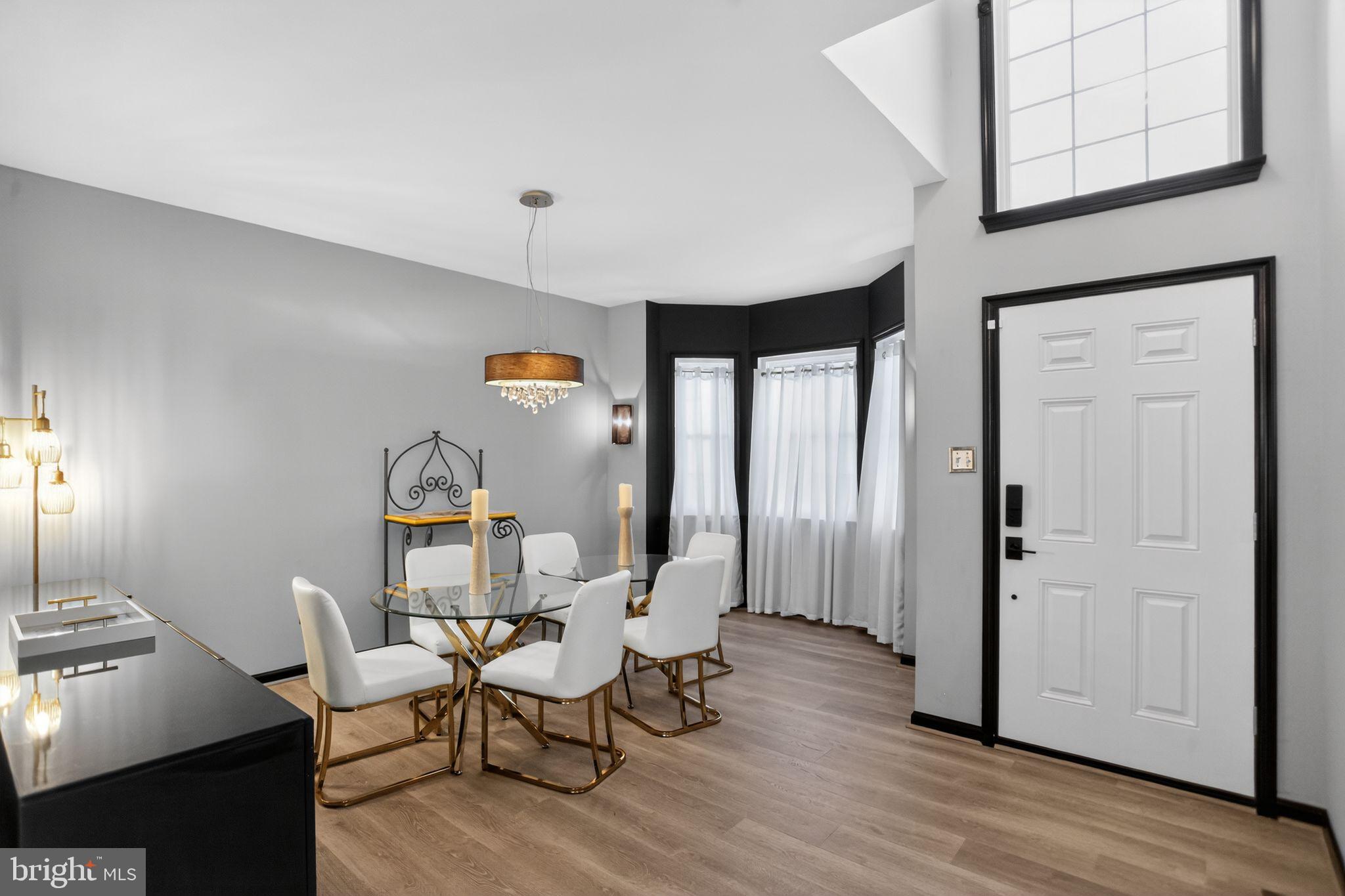 BELLE AIRE - Residential