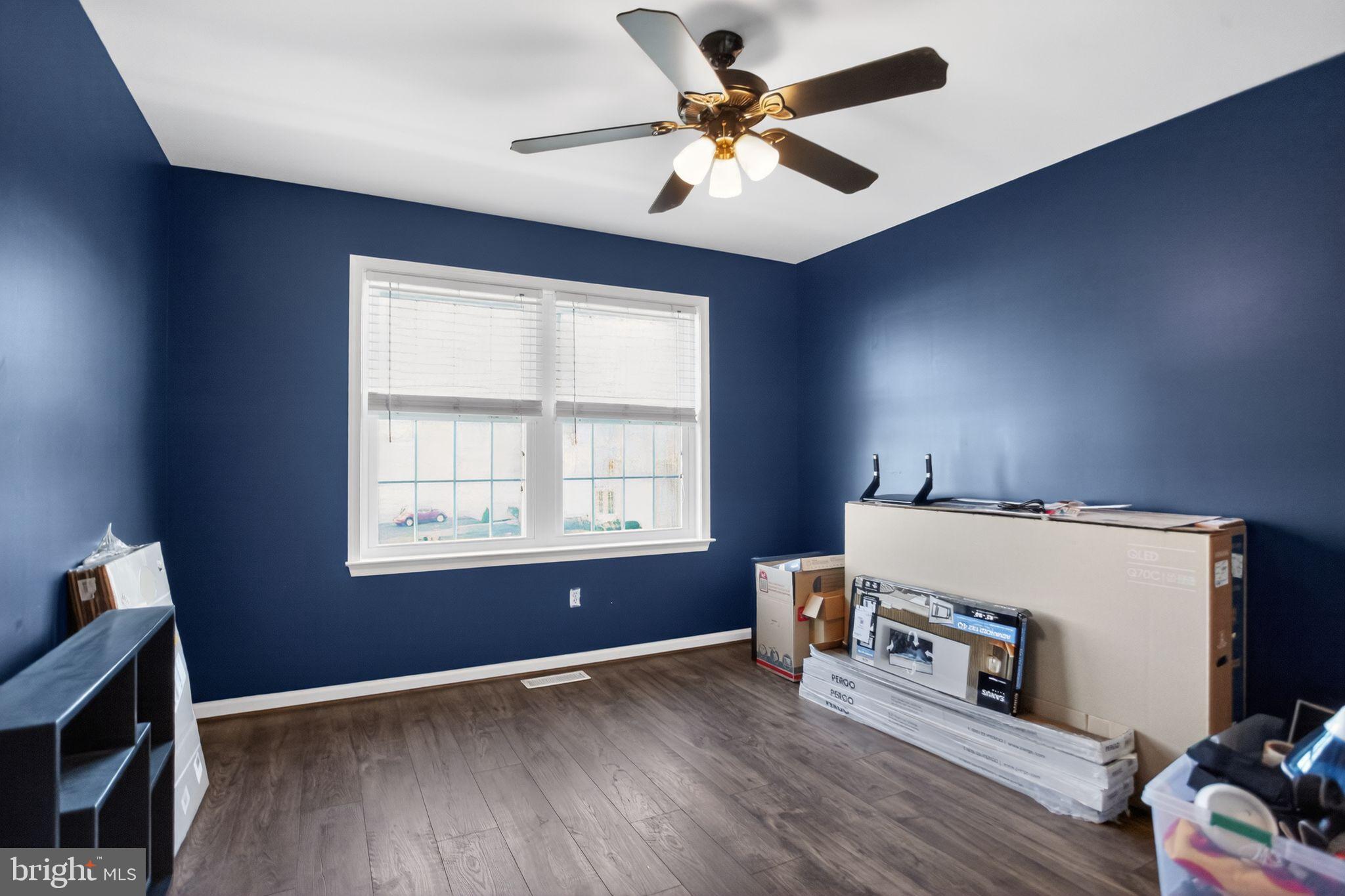 BELLE AIRE - Residential