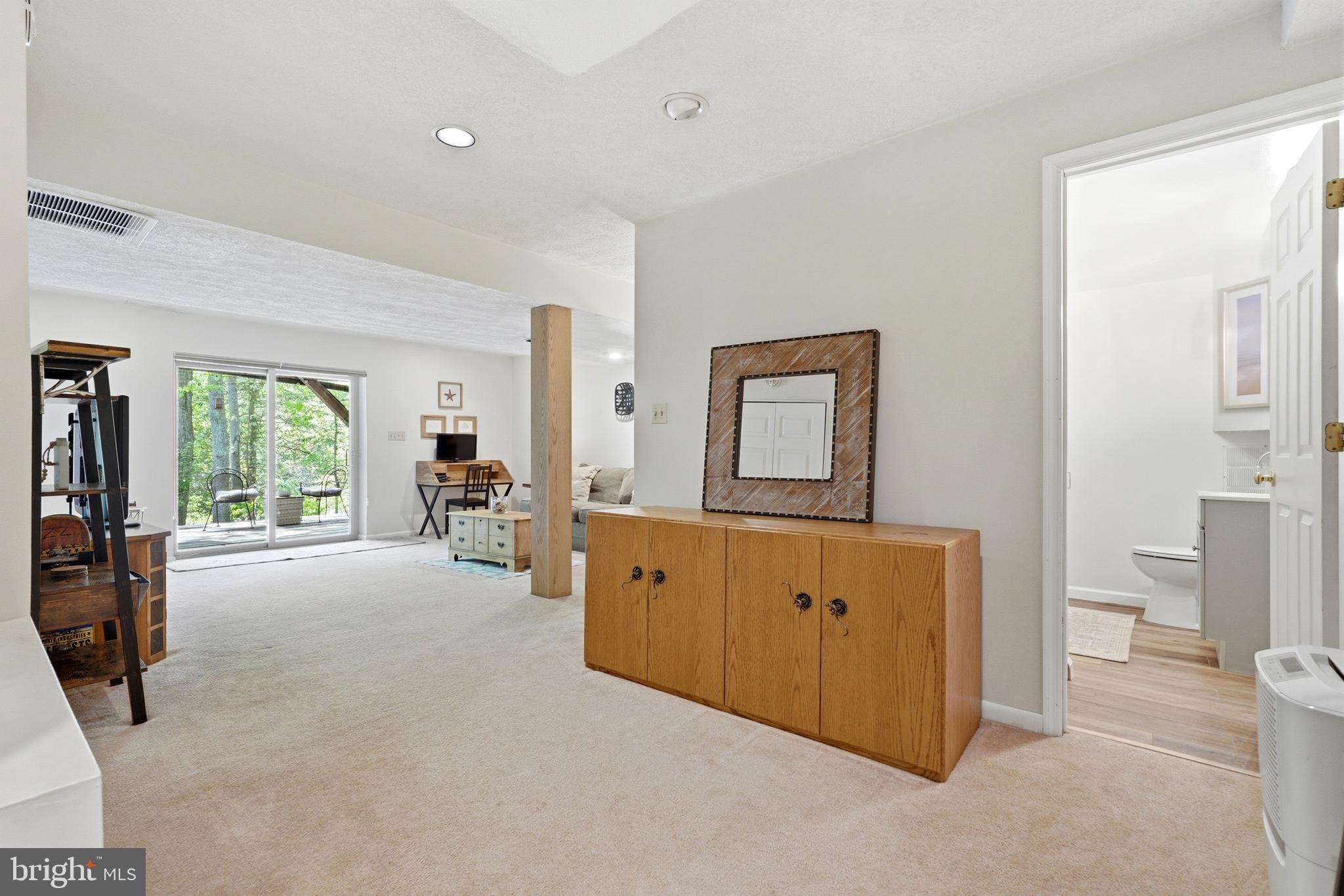 STEWARTS LANDING - Residential