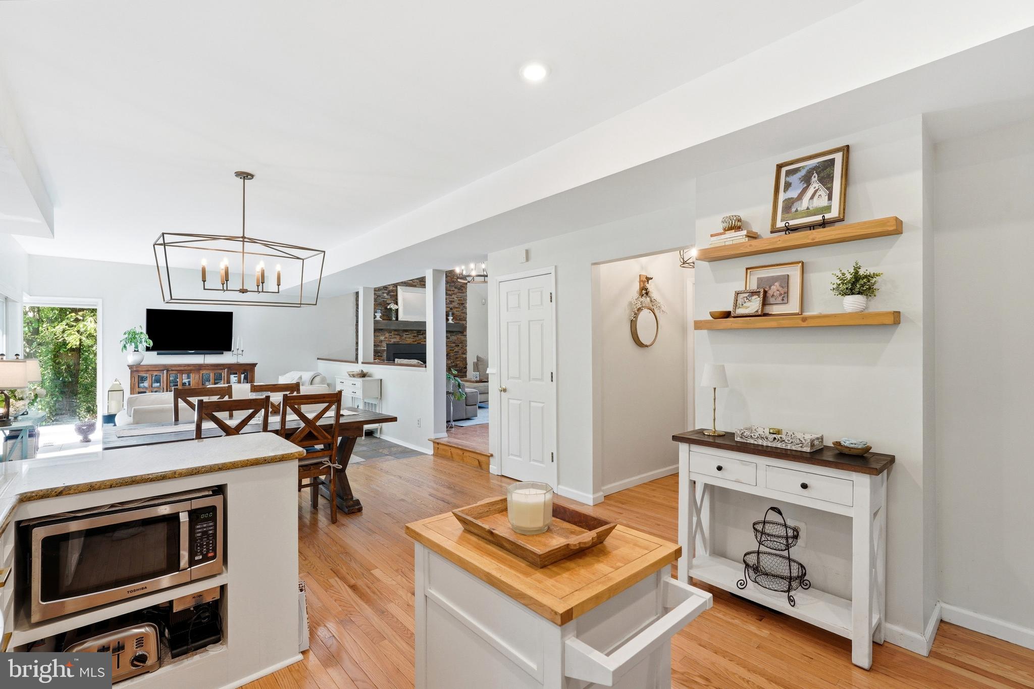 STEWARTS LANDING - Residential