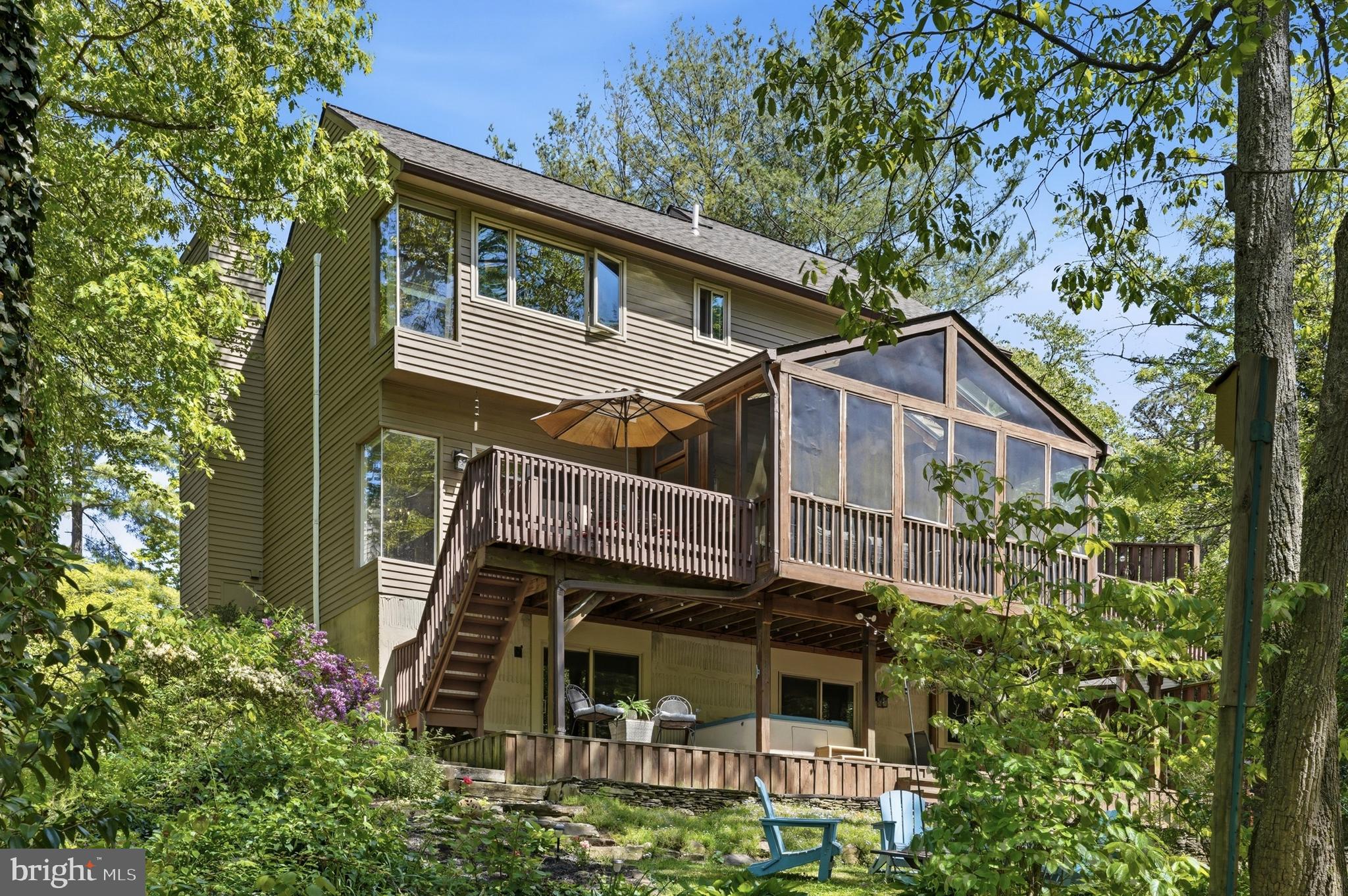 STEWARTS LANDING - Residential