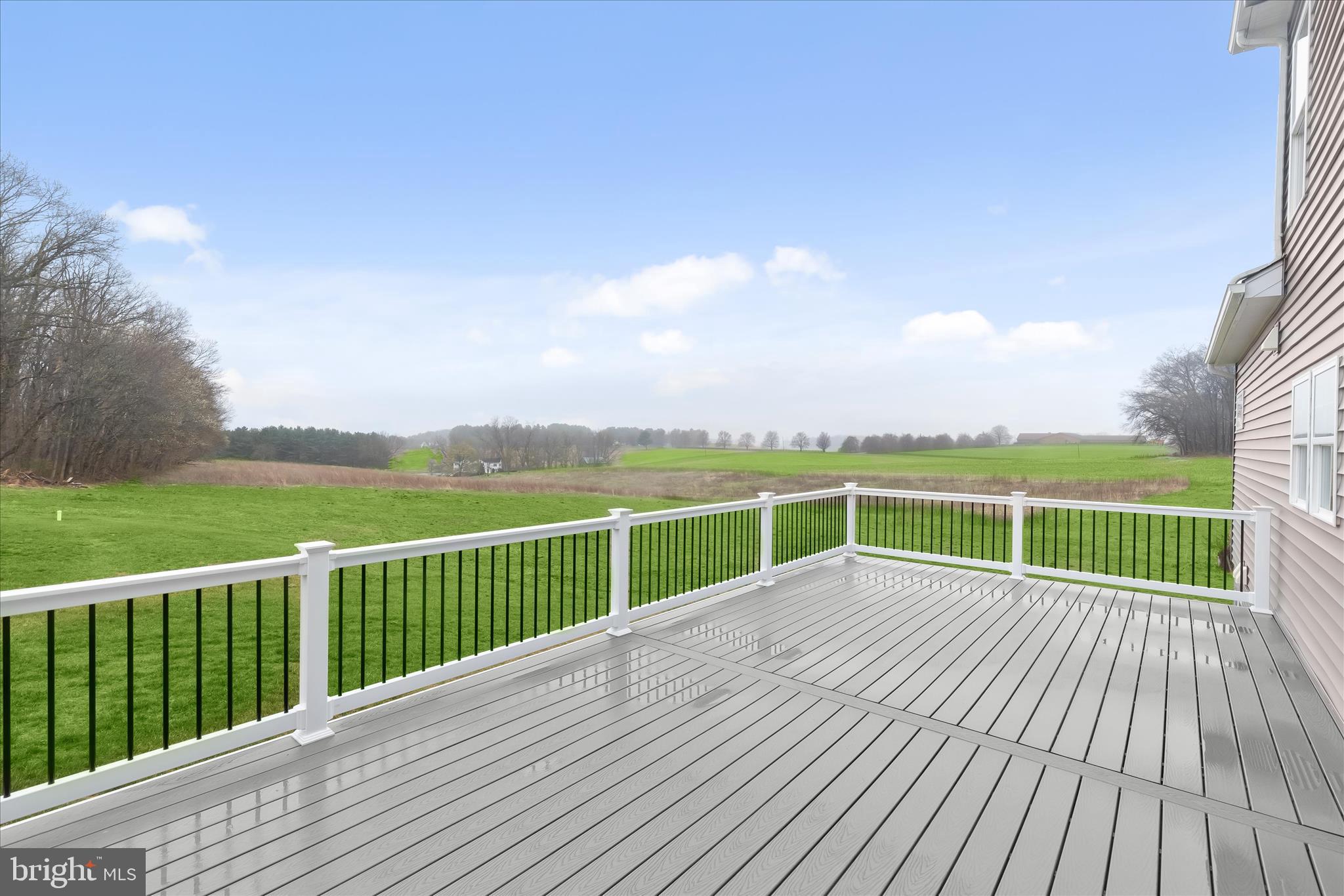 FREELAND - Residential