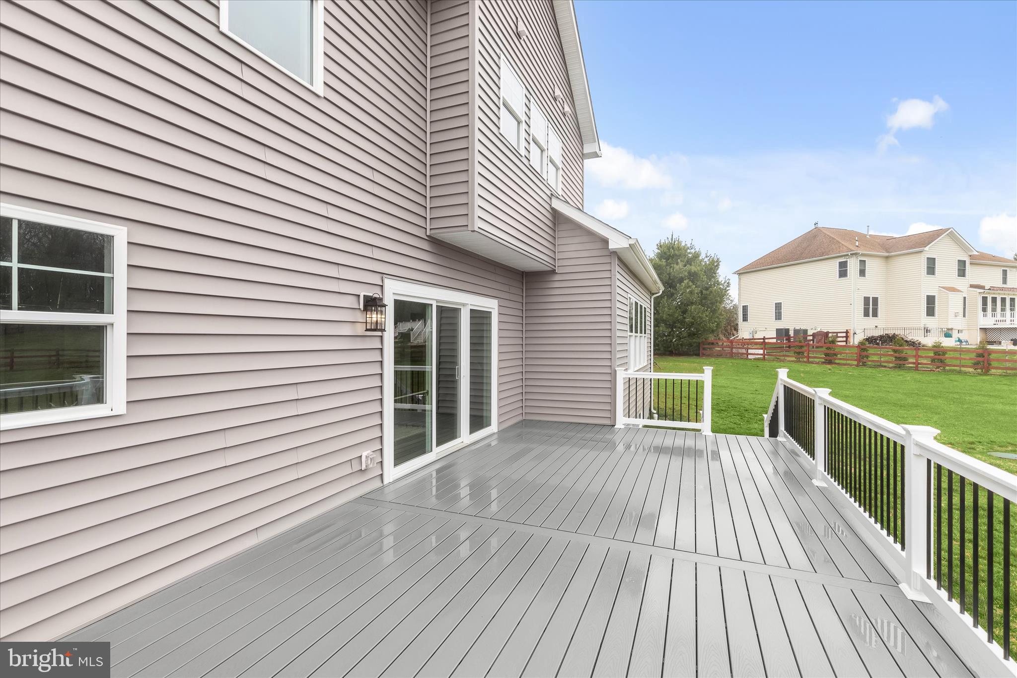 FREELAND - Residential