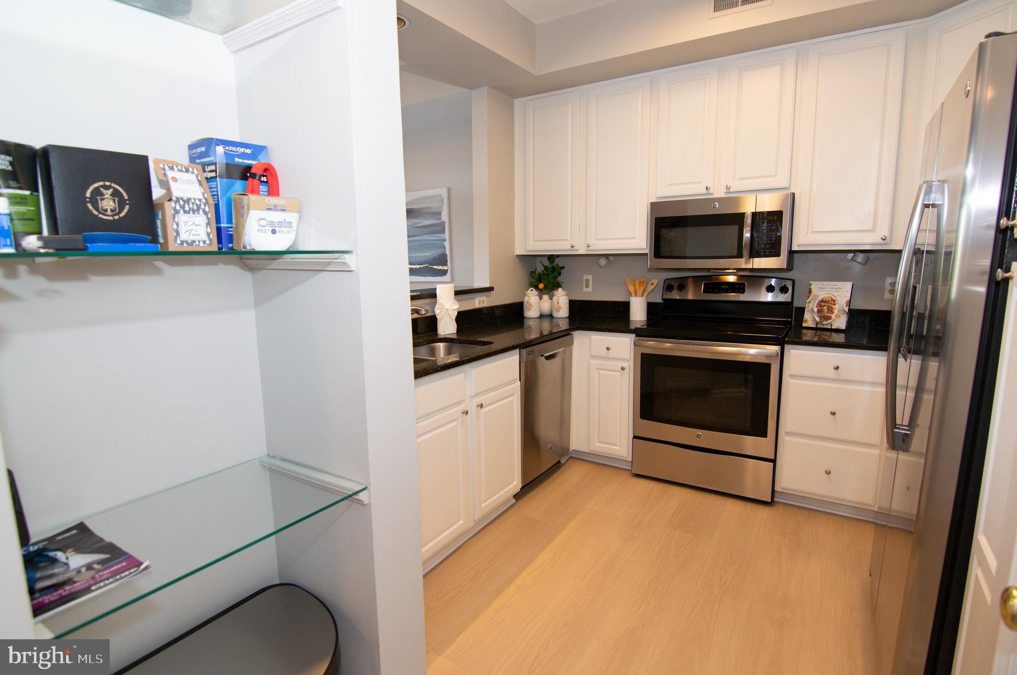 BALDWIN GROVE - Residential