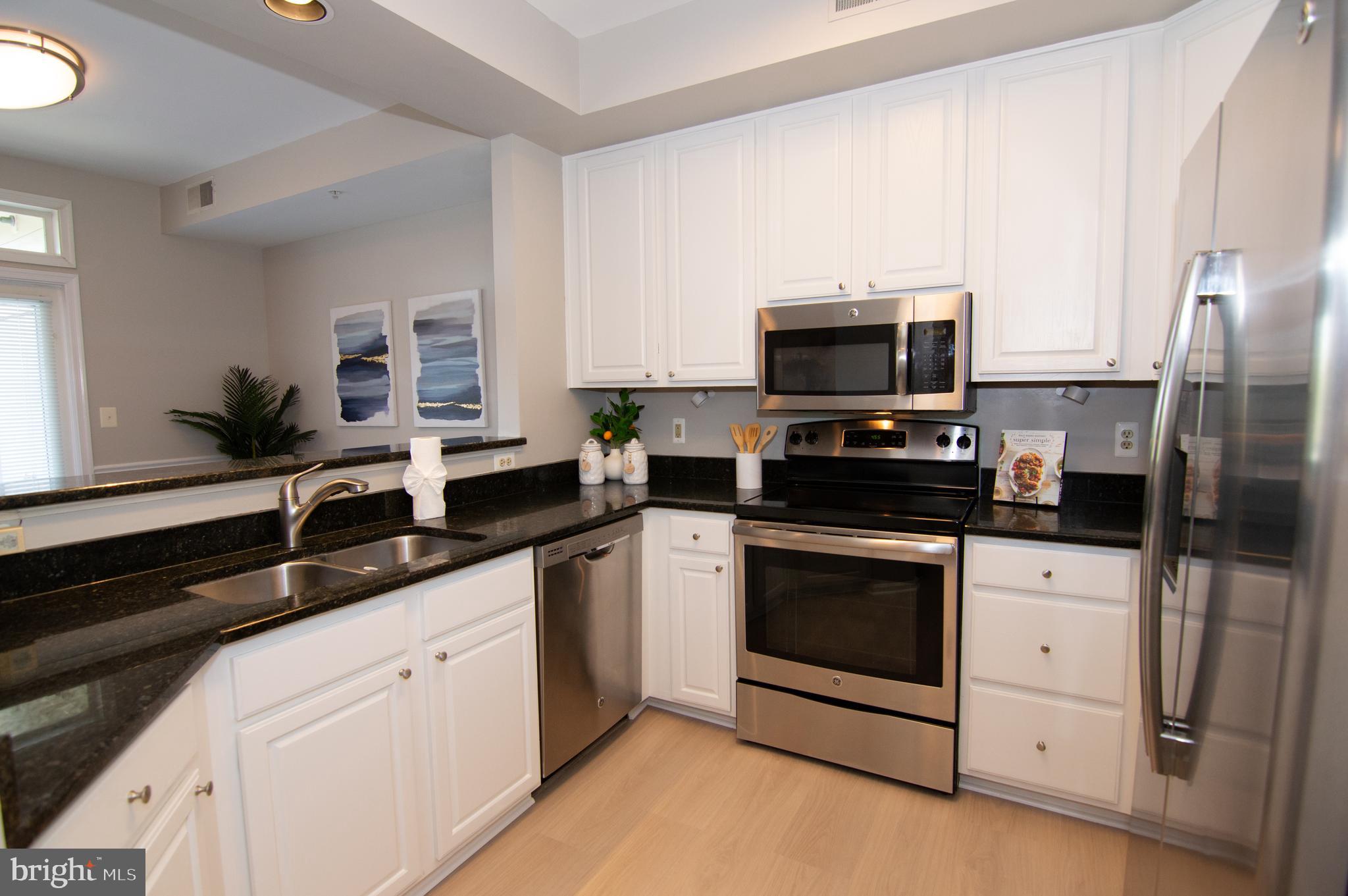 BALDWIN GROVE - Residential