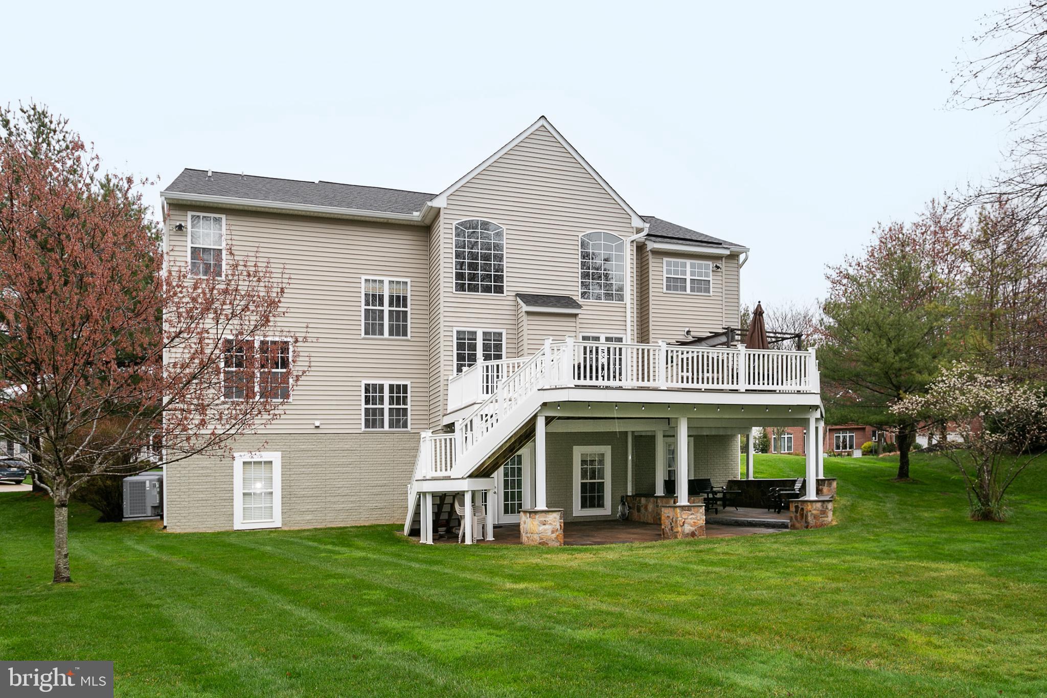 VILLAGE OF RIVER HILL - Residential