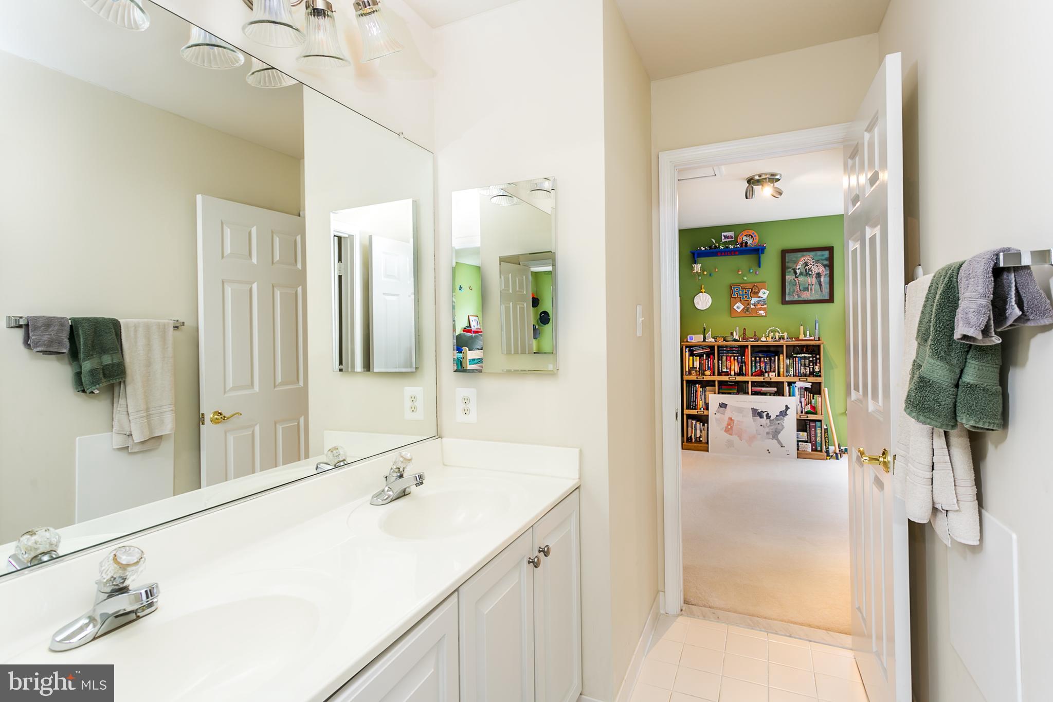 VILLAGE OF RIVER HILL - Residential