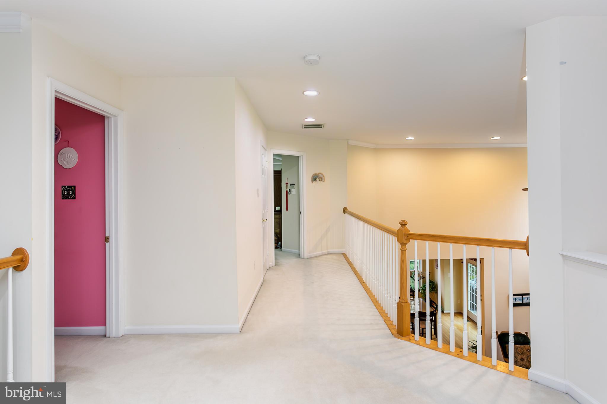 VILLAGE OF RIVER HILL - Residential