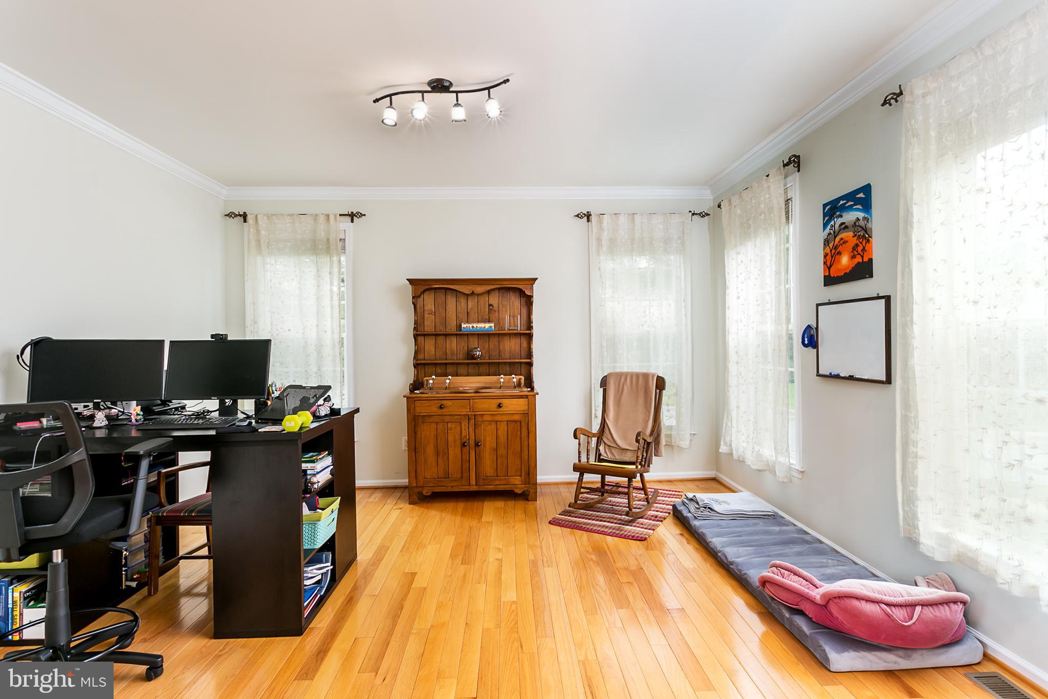 VILLAGE OF RIVER HILL - Residential