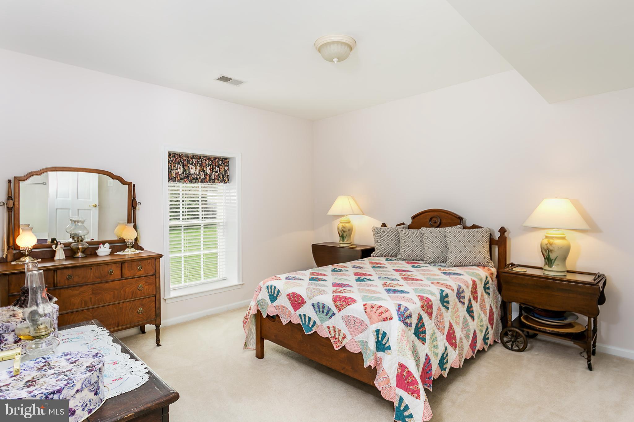 VILLAGE OF RIVER HILL - Residential