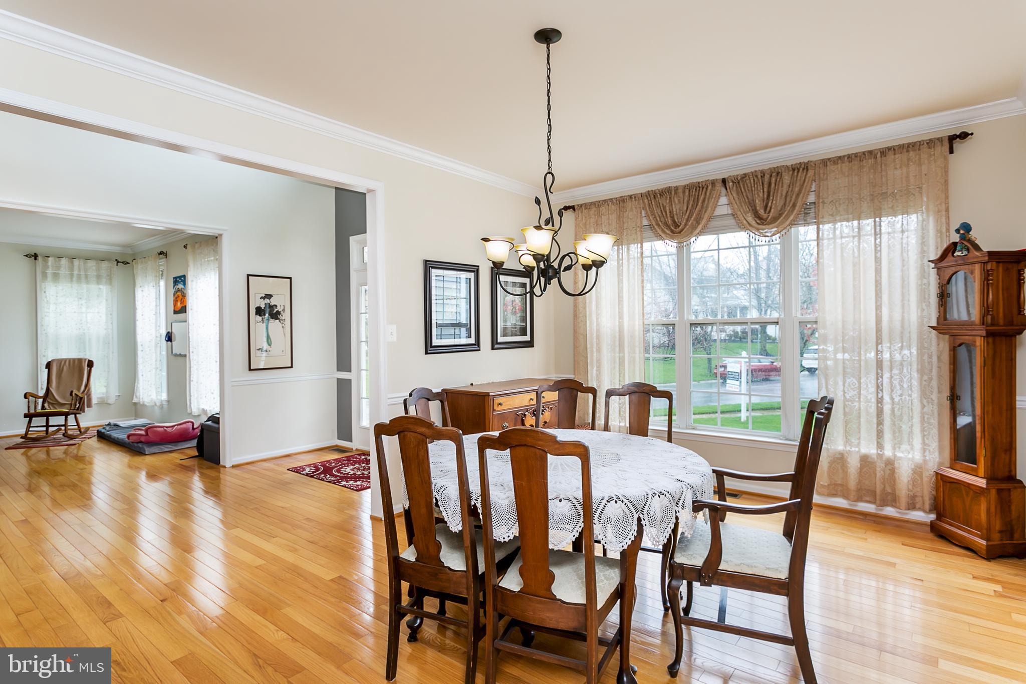 VILLAGE OF RIVER HILL - Residential