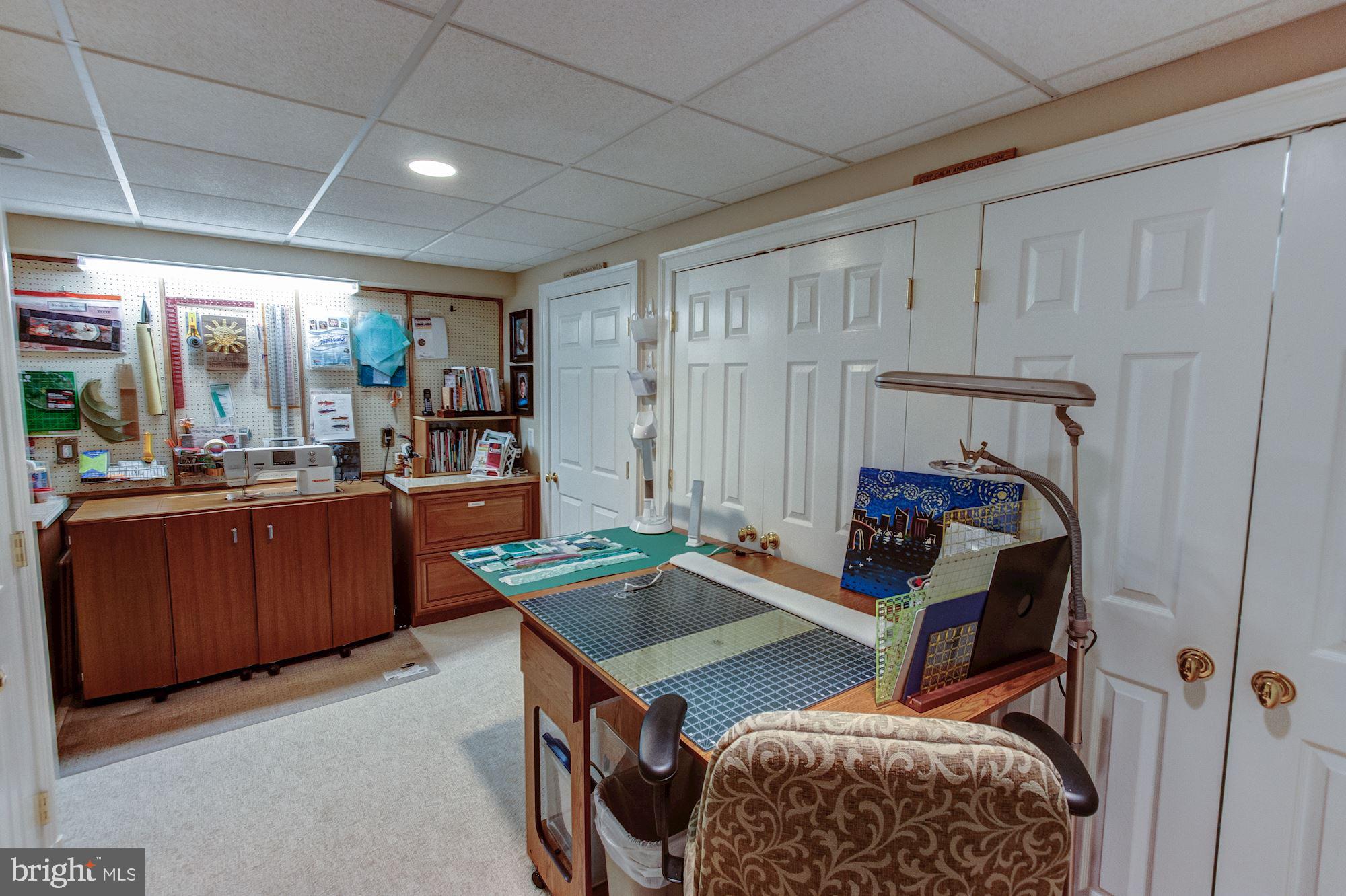 SENECA KNOLL - Residential