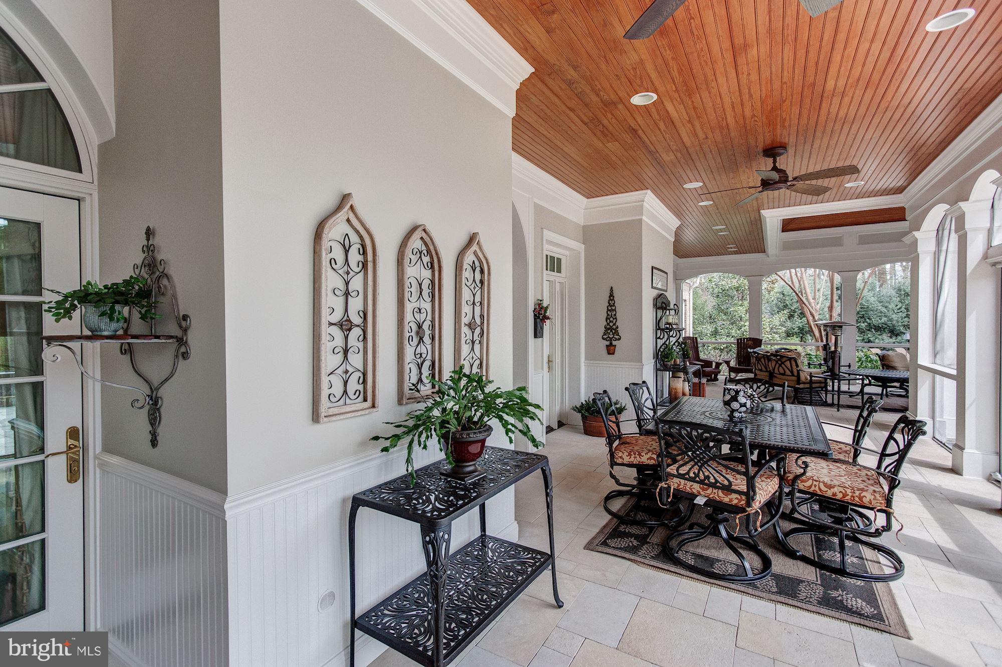 SENECA KNOLL - Residential