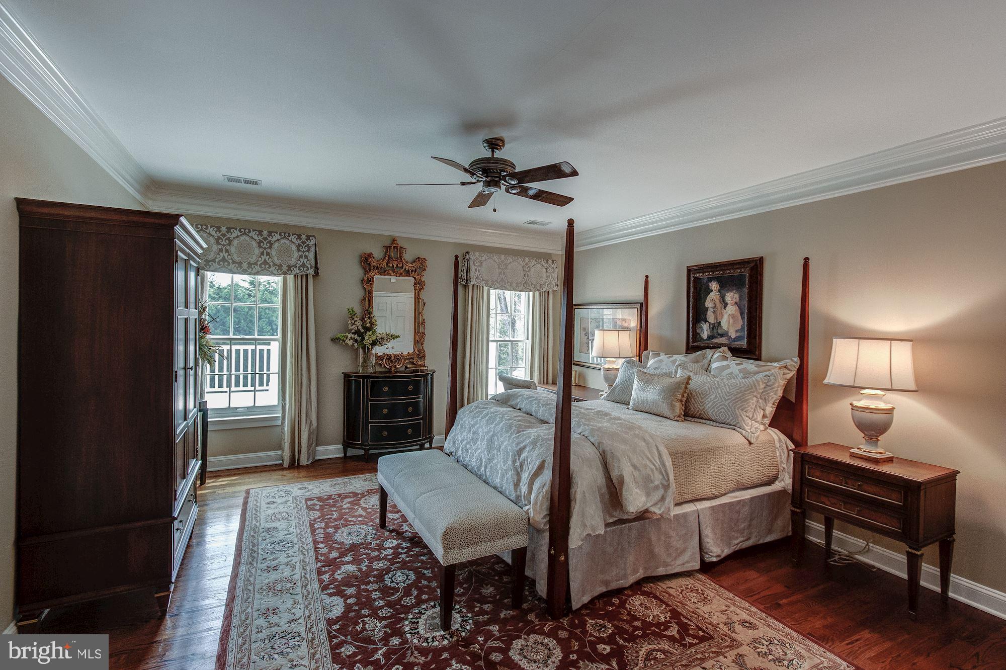 SENECA KNOLL - Residential