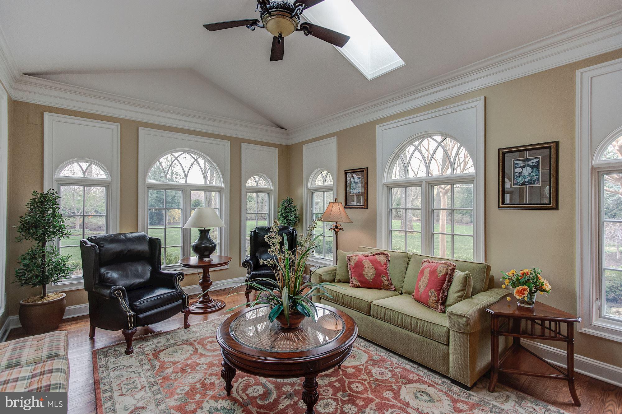 SENECA KNOLL - Residential