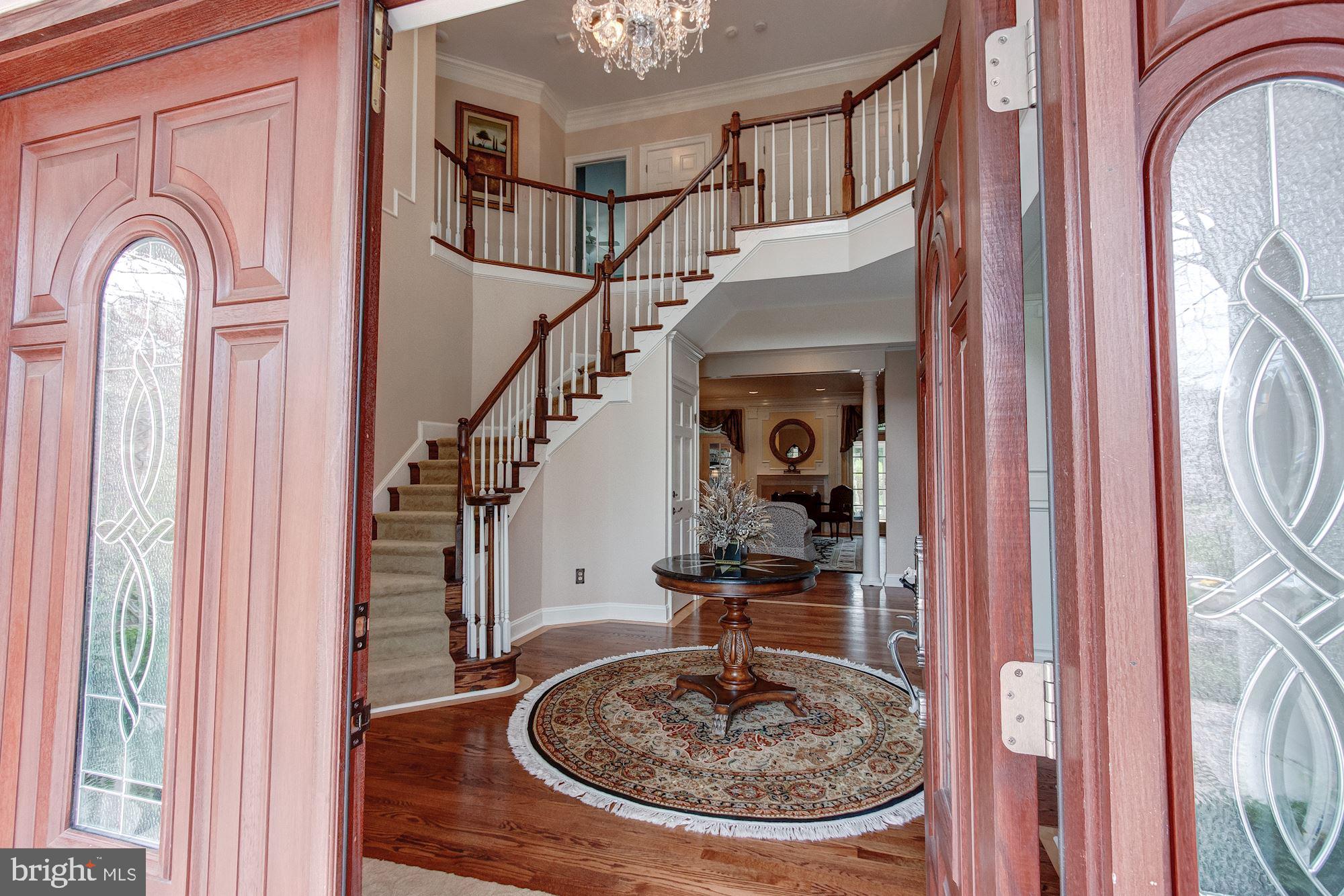 SENECA KNOLL - Residential