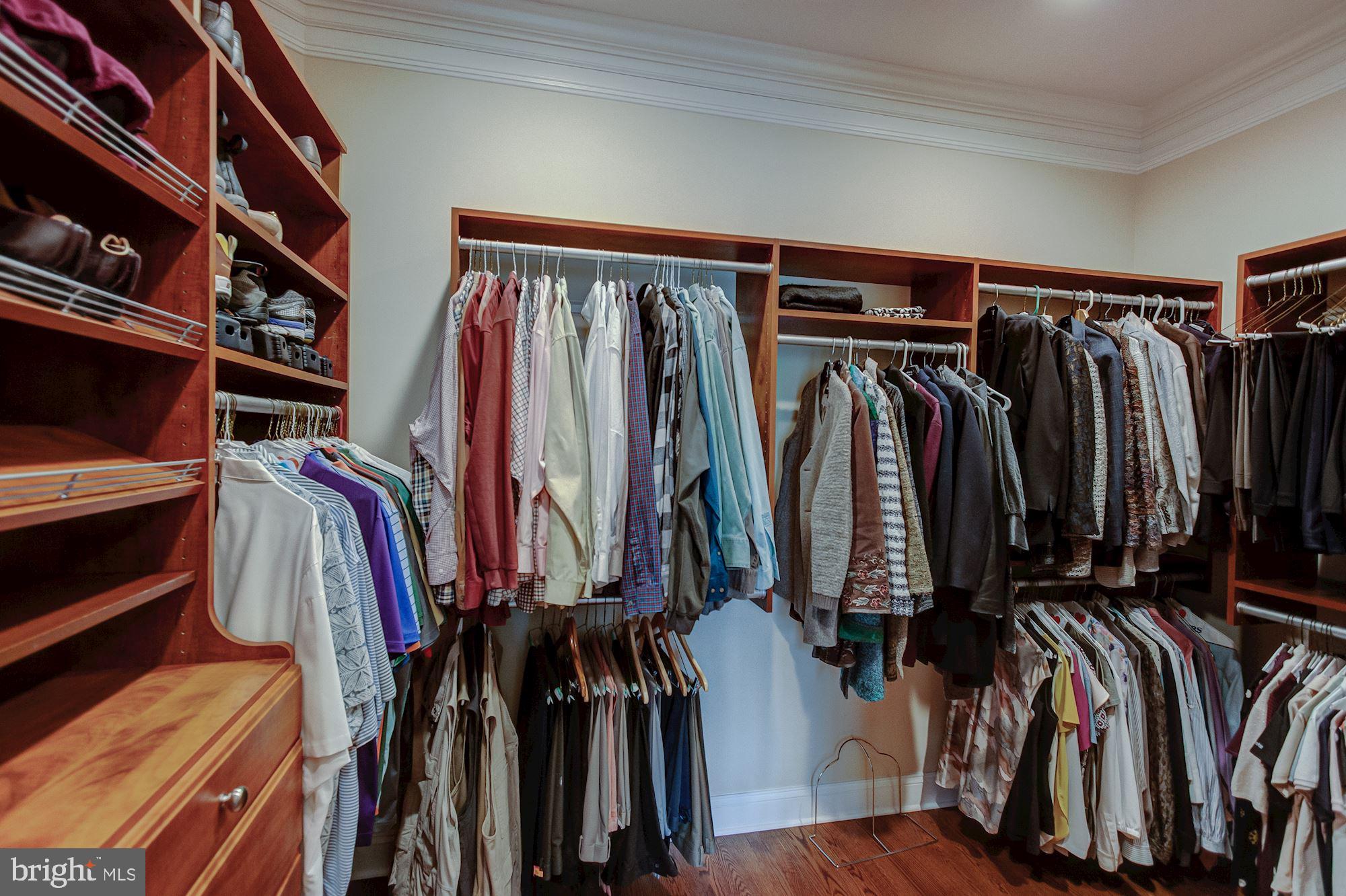 SENECA KNOLL - Residential