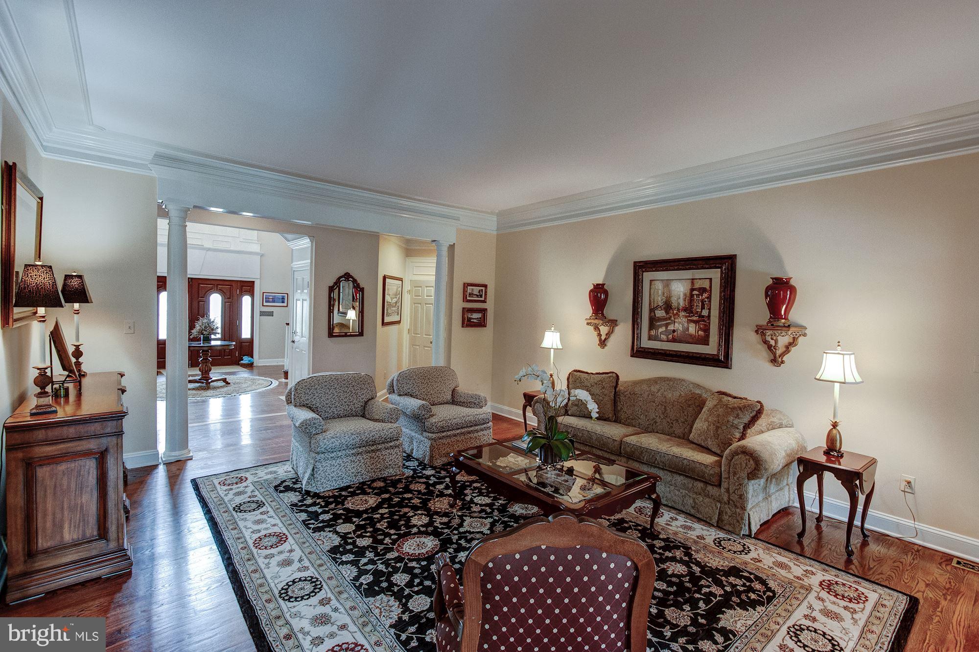 SENECA KNOLL - Residential