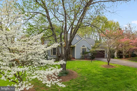 17577 Wadell Court, Hamilton, VA MLS: VALO2094468