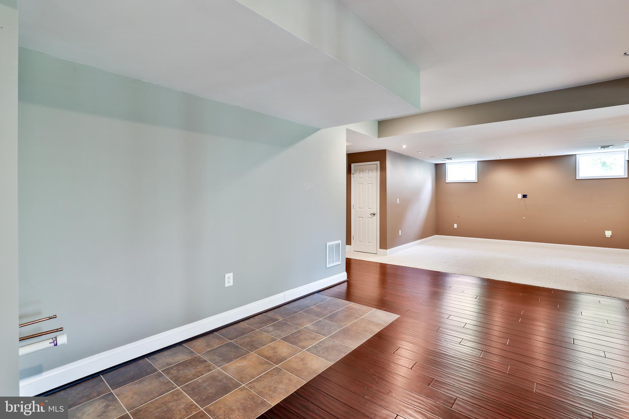 CARRIAGE RIDGE - Residential