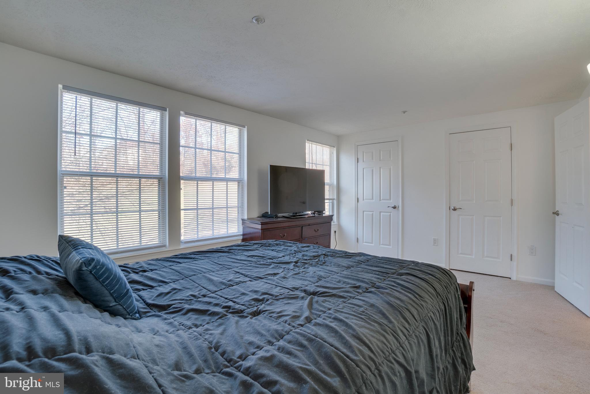 THE VILLAGE SOUTHFIELD - Residential