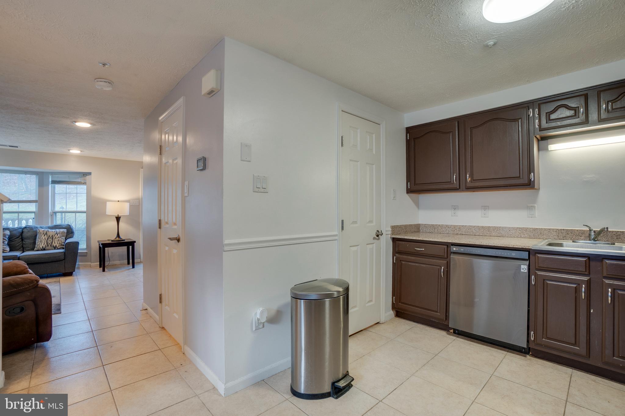 THE VILLAGE SOUTHFIELD - Residential