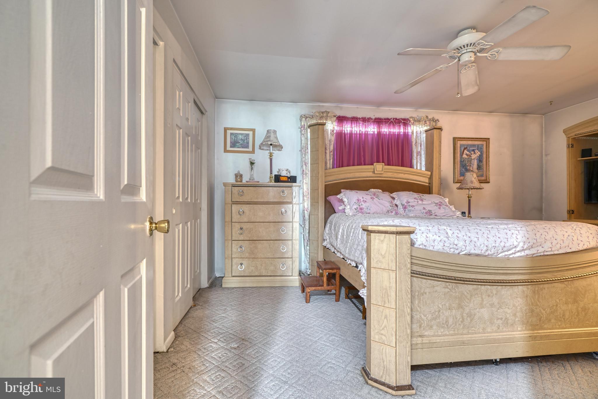 SILVER SPRING STATION - Residential