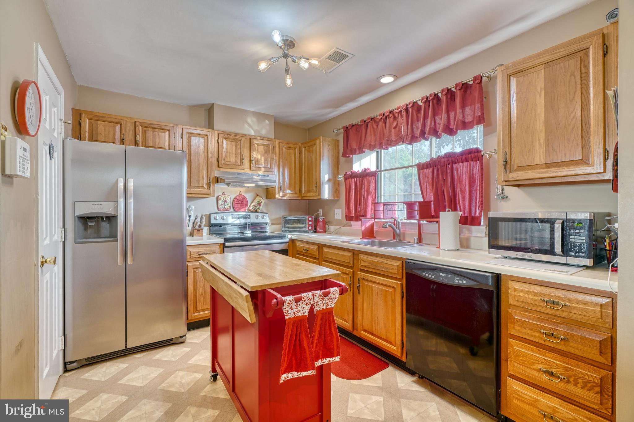 SILVER SPRING STATION - Residential