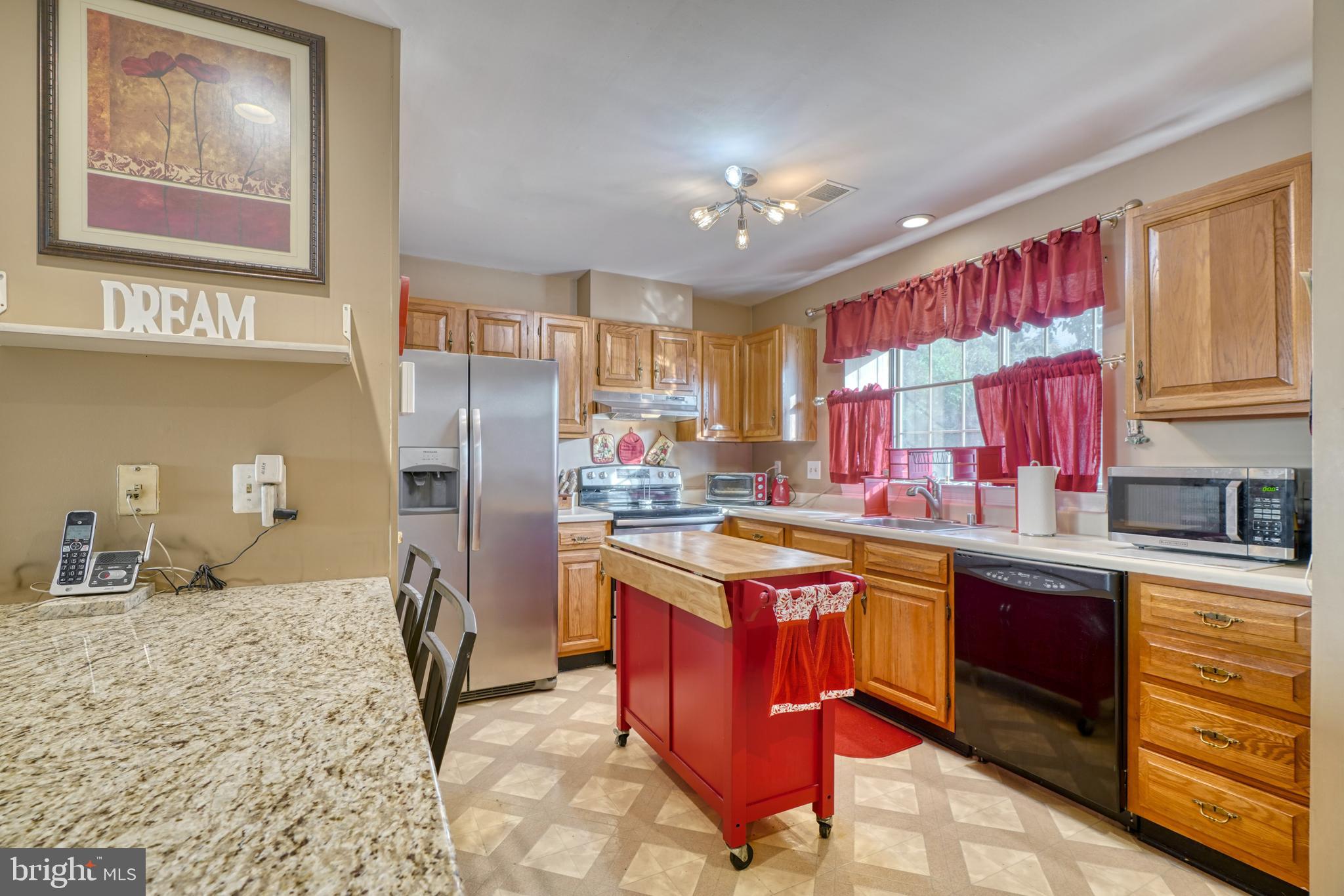 SILVER SPRING STATION - Residential