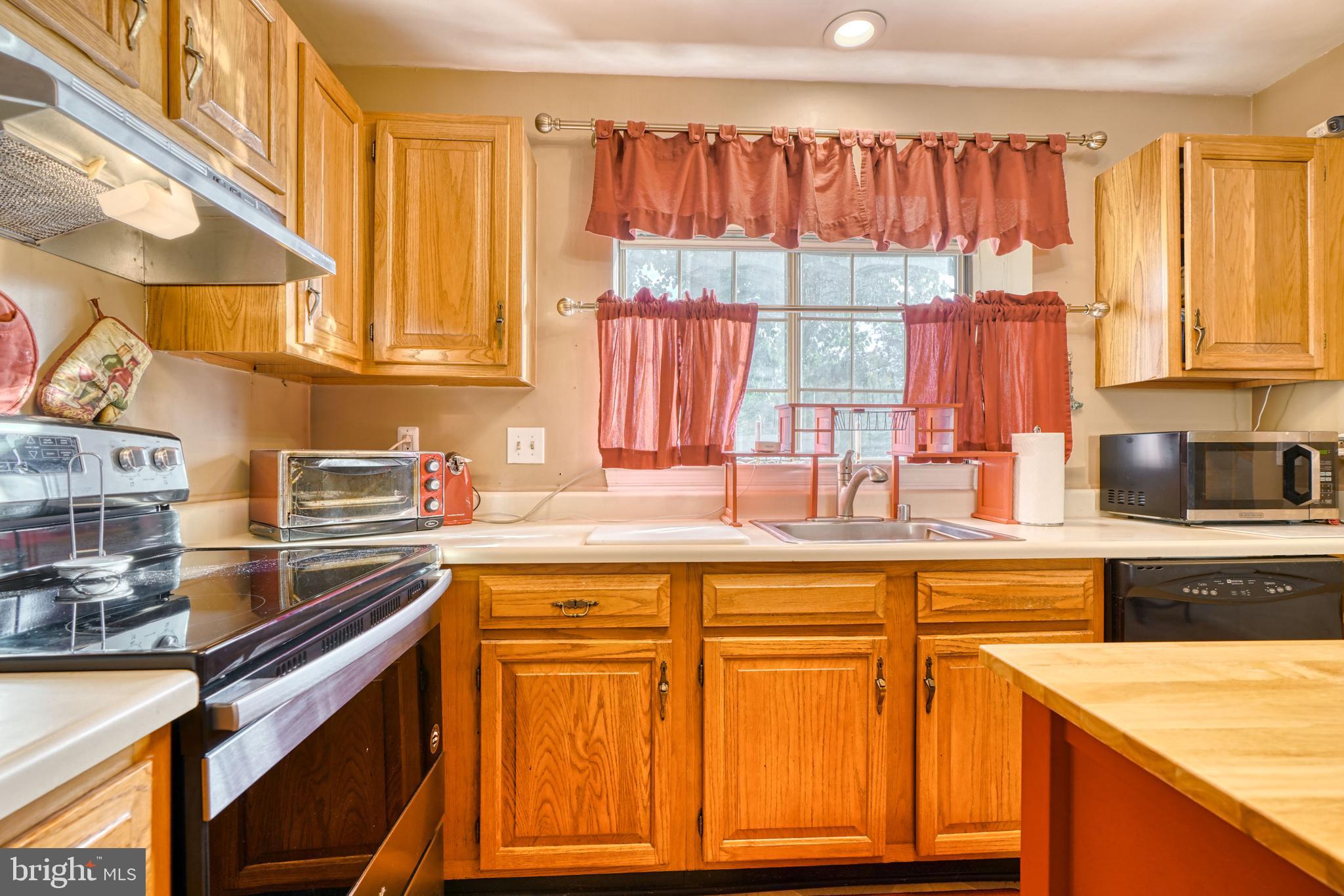 SILVER SPRING STATION - Residential