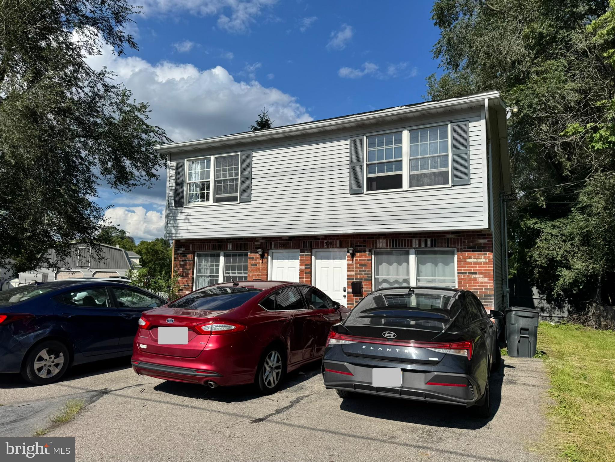328 MYRTLE STREET 330